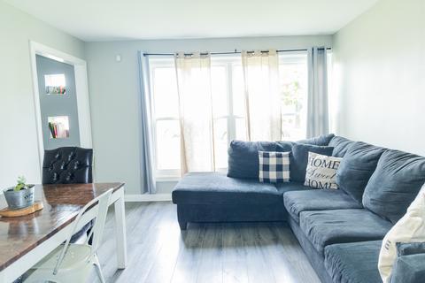 7809 S Spaulding Ave, Chicago, IL 60652 photo 4