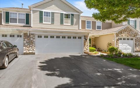 2500 Oak Tree Ln, Plainfield, IL 60586 photo 1