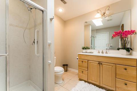 409 Turf Ln, Wheaton, IL 60187 photo 17
