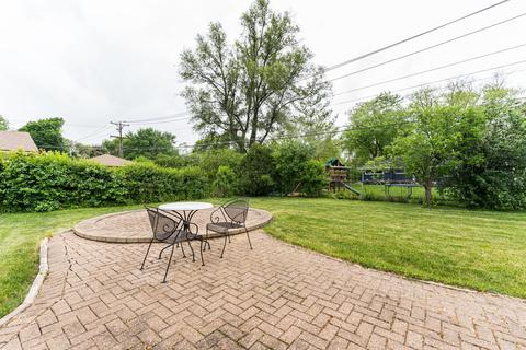 409 Turf Ln, Wheaton, IL 60187 photo 13