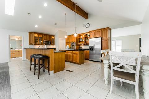 409 Turf Ln, Wheaton, IL 60187 photo 4