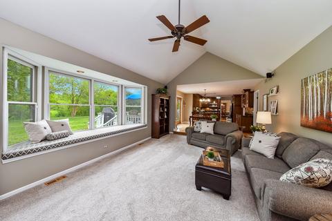 510 Ford Ln, Bartlett, IL 60103 photo 14