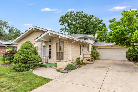 133 S Maple Ave, Hillside, IL 60162 photo 2