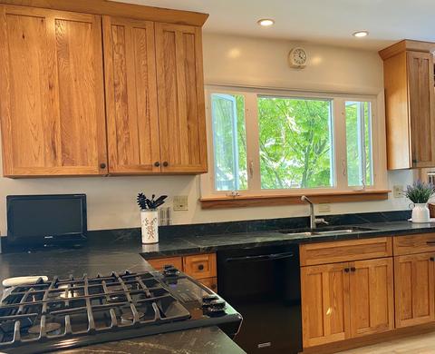 562 Webford Ave, Des Plaines, IL 60016 photo 8