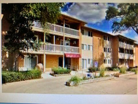 910 Beau Dr #112, Des Plaines, IL 60016 photo 1
