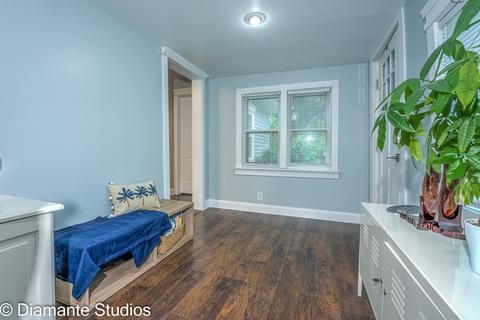 1379 E Forest Ave, Des Plaines, IL 60018 photo 4
