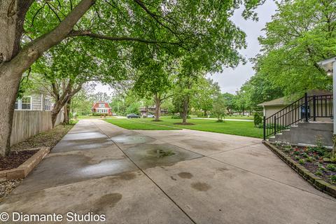 1379 E Forest Ave, Des Plaines, IL 60018 photo 16