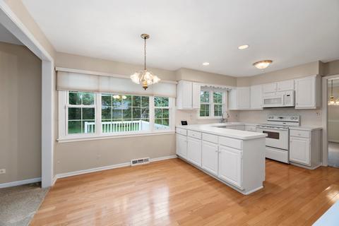 1731 Marion Ct, Wheaton, IL 60187 photo 8