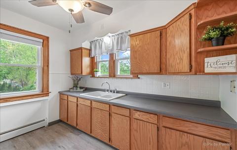764 Pine St, Elgin, IL 60123 photo 11