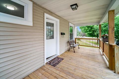 154 N Root St, Aurora, IL 60505 photo 7