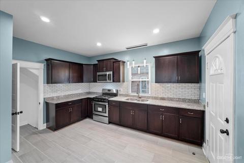 154 N Root St, Aurora, IL 60505 photo 16