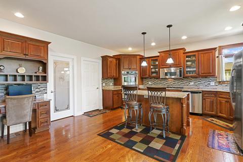 15825 Brookshore Dr, Plainfield, IL 60544 photo 8