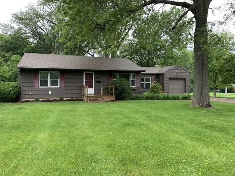 911 N School St, Normal, IL 61761 photo 1