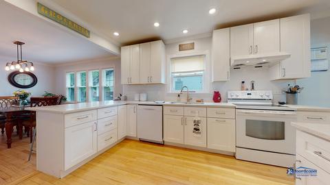 560 Webford Ave, Des Plaines, IL 60016 photo 16