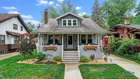 560 Webford Ave, Des Plaines, IL 60016 photo 2