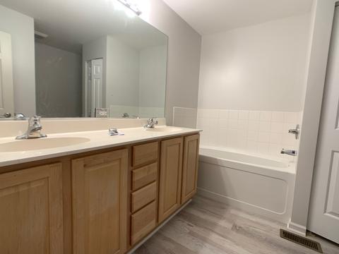 632 Declaration Ln, Aurora, IL 60502 photo 8