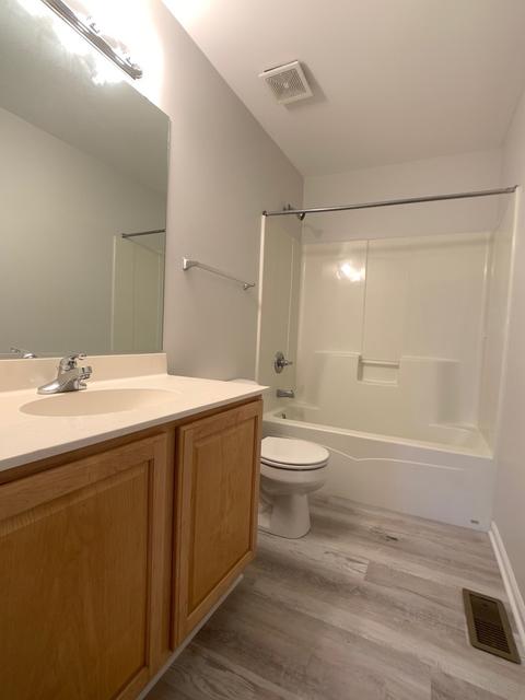 632 Declaration Ln, Aurora, IL 60502 photo 12
