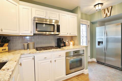 206 Renfrew Ave, Dwight, IL 60420 photo 4