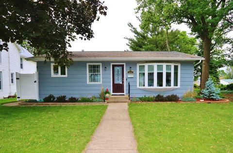 206 Renfrew Ave, Dwight, IL 60420 photo 1