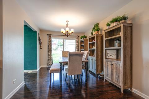 1685 Bedford Rd, Hoffman Estates, IL 60169 photo 7