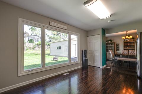 1685 Bedford Rd, Hoffman Estates, IL 60169 photo 9