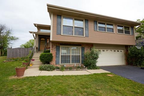 2028 Huttner Ct, Hoffman Estates, IL 60169 photo 1