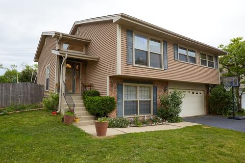 2028 Huttner Ct, Hoffman Estates, IL 60169 photo 4