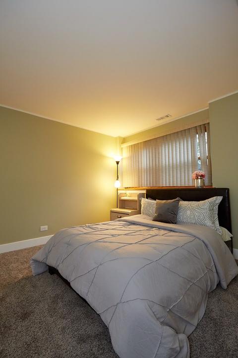 2028 Huttner Ct, Hoffman Estates, IL 60169 photo 35