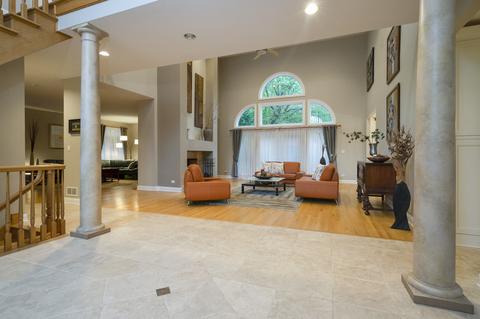 3755 Maple Ave, Northbrook, IL 60062 photo 8
