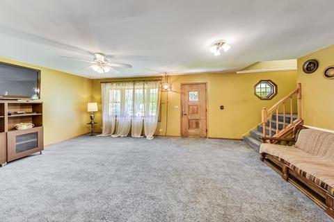 315 E Ardmore Ave, Roselle, IL 60172 photo 5