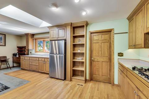 315 E Ardmore Ave, Roselle, IL 60172 photo 7