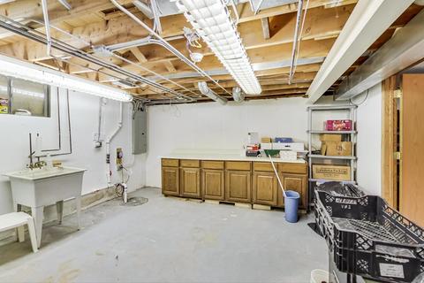 315 E Ardmore Ave, Roselle, IL 60172 photo 37
