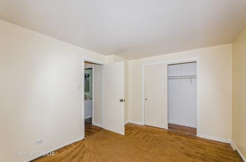 958 E 83rd St, Chicago, IL 60619 photo 5