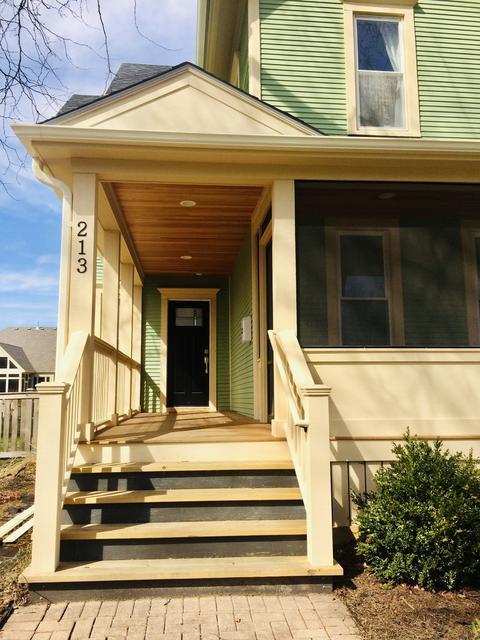 213 E Union Ave, Wheaton, IL 60187 photo 2