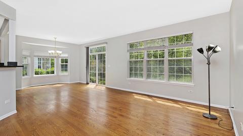4541 Jenna Rd, Glenview, IL 60025 photo 5