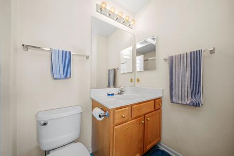 28704 Sawmill Ln, Lakemoor, IL 60051 photo 13