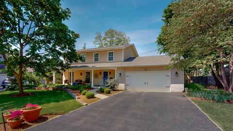 1001 Arbor Ct, Wheaton, IL 60189 photo 1