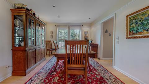 1001 Arbor Ct, Wheaton, IL 60189 photo 8