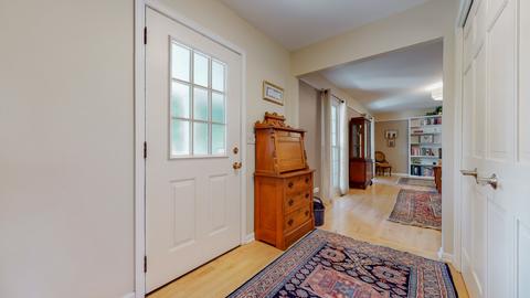 1001 Arbor Ct, Wheaton, IL 60189 photo 4