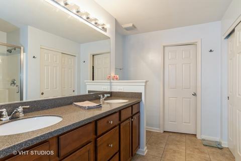 2016 Lucca Dr, Elgin, IL 60123 photo 8