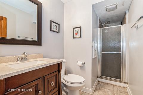 663 Preston Ave, Elgin, IL 60120 photo 10