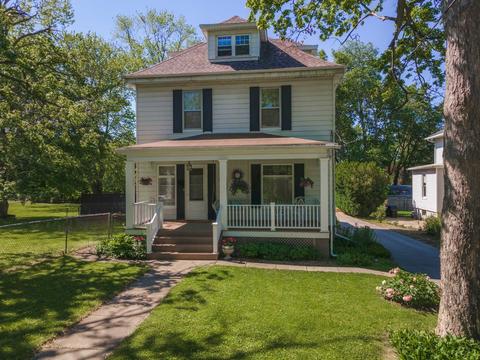 705 Bell St, Bloomington, IL 61701 photo 1