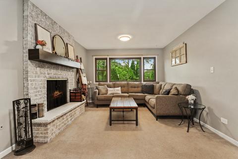 405 Jefferson Ct, Wheeling, IL 60090 photo 5