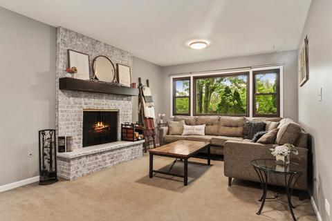405 Jefferson Ct, Wheeling, IL 60090 photo 4