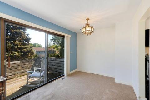 2330 Waterfall Ln, Hanover Park, IL 60133 photo 5