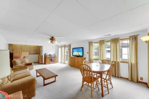 17057 Chicago Ave, Lansing, IL 60438 photo 10
