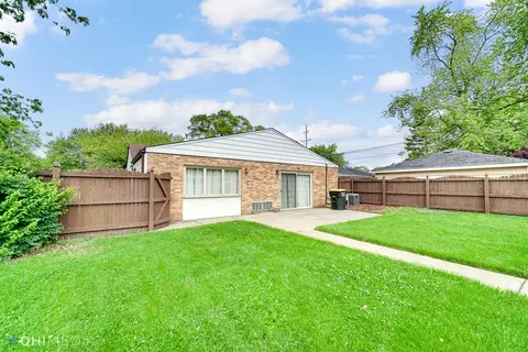 17057 Chicago Ave, Lansing, IL 60438 photo 20