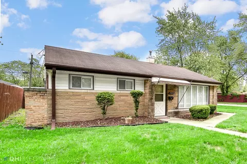17057 Chicago Ave, Lansing, IL 60438 photo 2