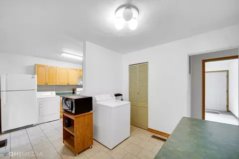 17057 Chicago Ave, Lansing, IL 60438 photo 9