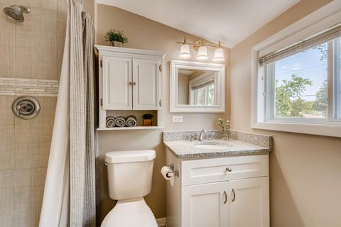 1229 S Naperville Rd, Wheaton, IL 60189 photo 17